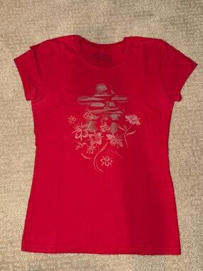 Women's Red Short-Sleeve Floral Graphic Tee